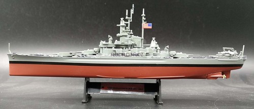 FloZ WWII Battleship USS Massachusetts BB-59 1/1000 diecast Model Ship - Picture 9 of 9
