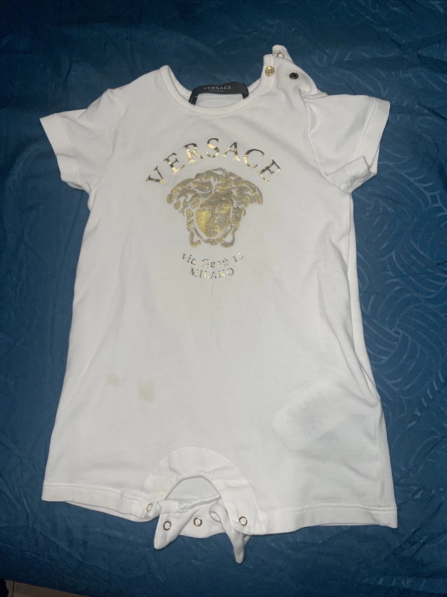 Versace Designer Logo 2 Piece Set One piece 6 9 Months Black White Baby Clothes