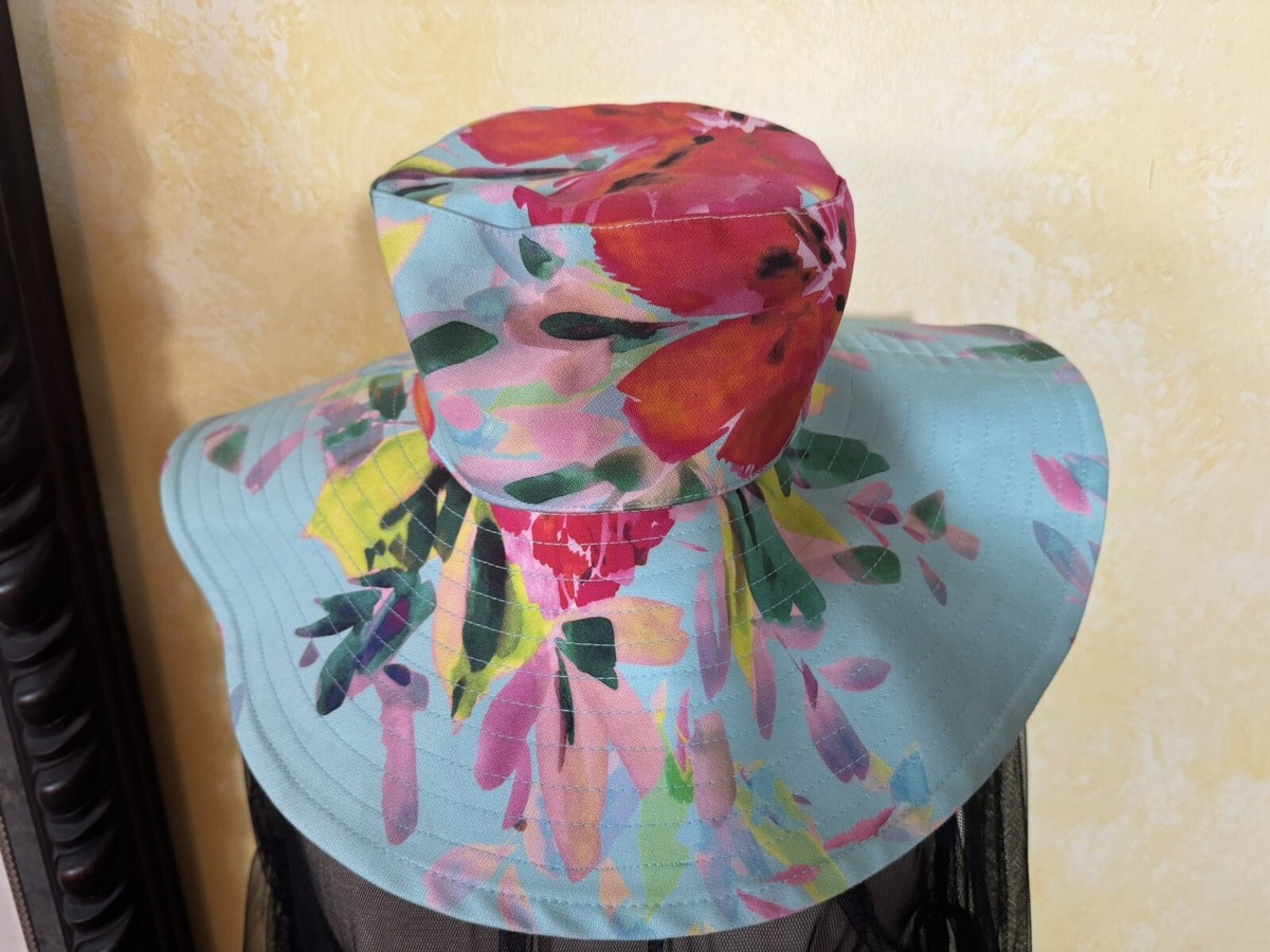 Trina Turk NWT Floral Print Vibrant Hat Flower ? Sun Travel 