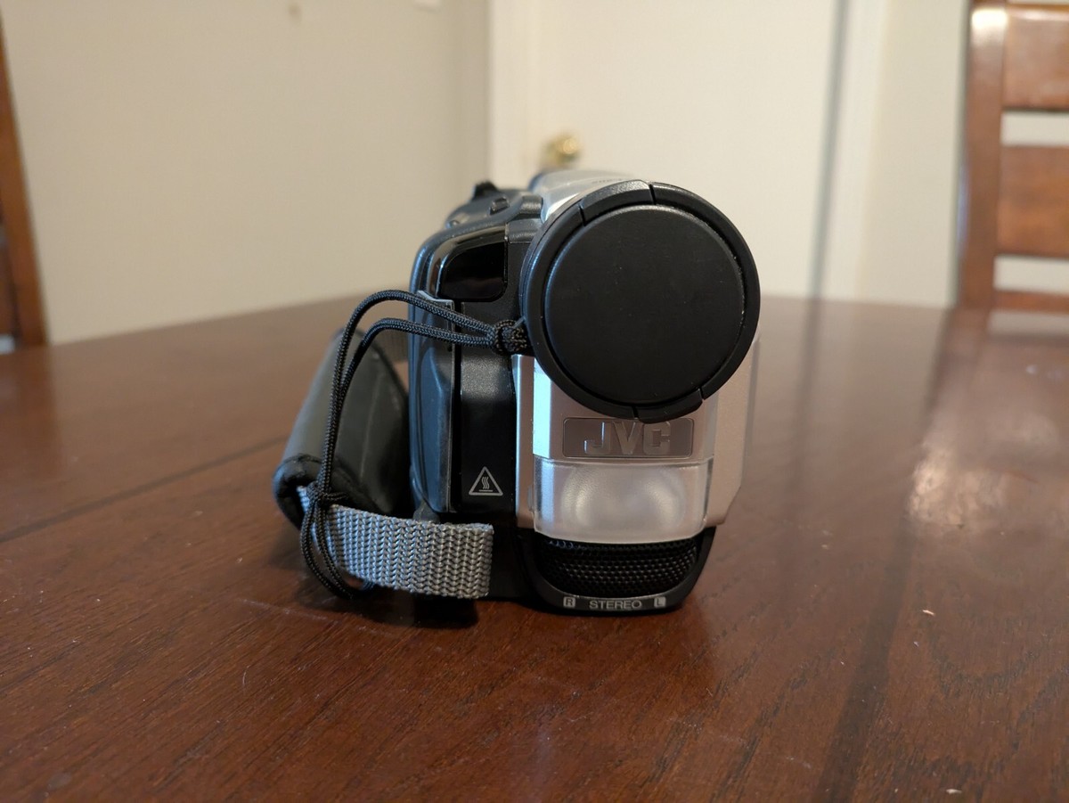 JVC Camcorder Mini DV Digital Dual Cam GR-DVL505U Transfer, Turns