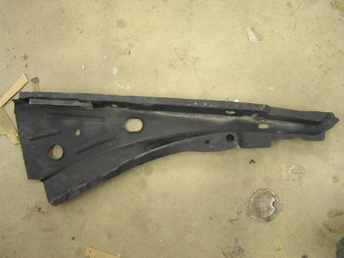99 00 01 02 03 04 Jeep Grand Cherokee left driver fender rail 1999 2002 2004 - Picture 2 of 2