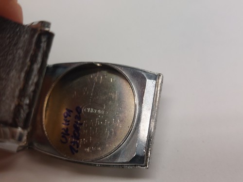 Orologio vintage anonimo rettangolare uomo donna meccanico carica manuale 25 mm - Foto 13 di 14