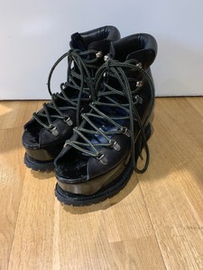 sacai platform sandals