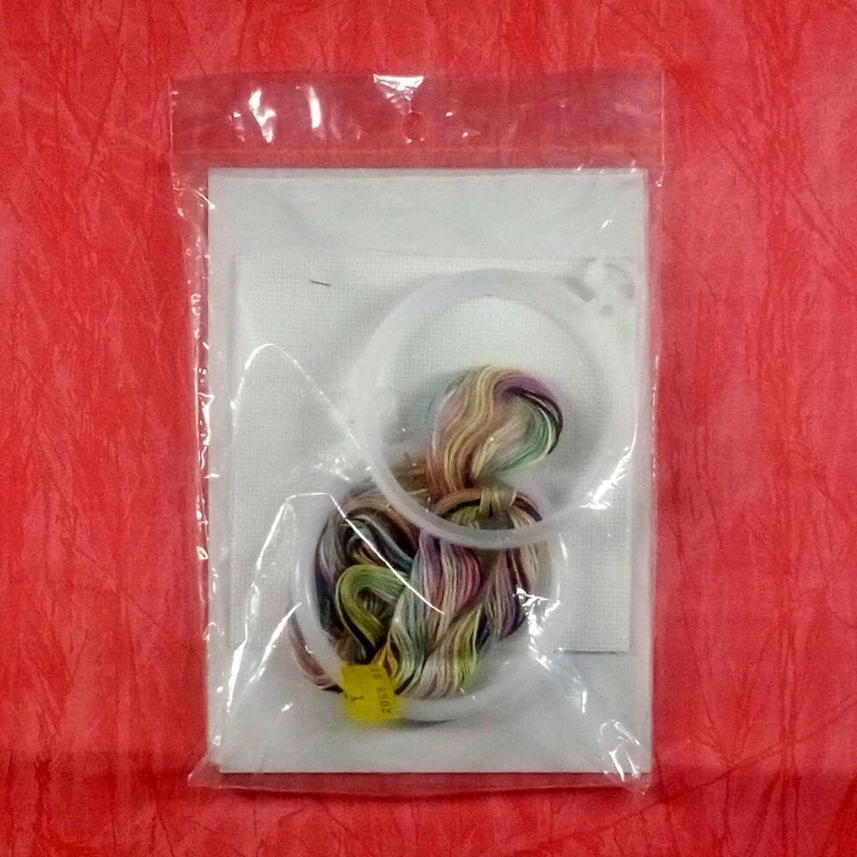 Kit de punto de cruz contado de pares de abejas doradas - 60503 conejitos Foto 2 de 2