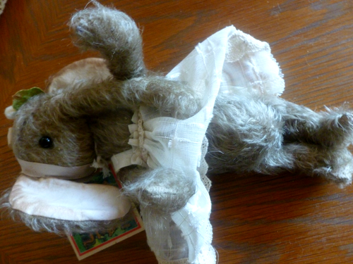 Vintage Heidi Steiner, Curly Mohair 9" Elephant "Mabel" With Original Tags - Picture 4 of 9