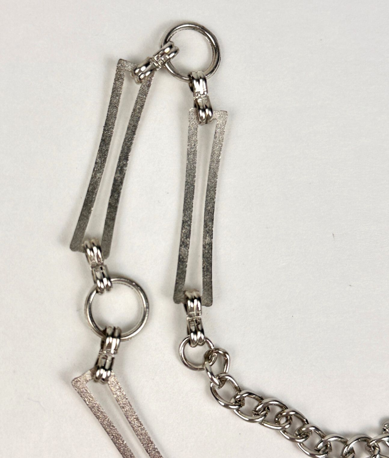 Belt Silver Tone Rectangular Open Link Chain Cent… - image 4