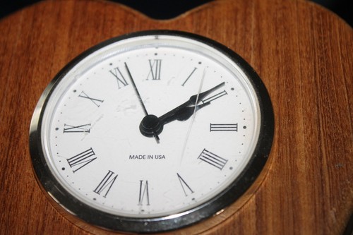 3 handmade Wood Clocks Hart shaped Mahogany - Picture 8 of 11