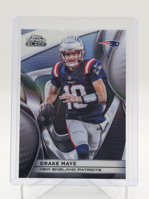 DRAKE MAYE 2025 TOPPS CHROME BLACK REFRACTOR /299 #69 PATRIOTS Q7485