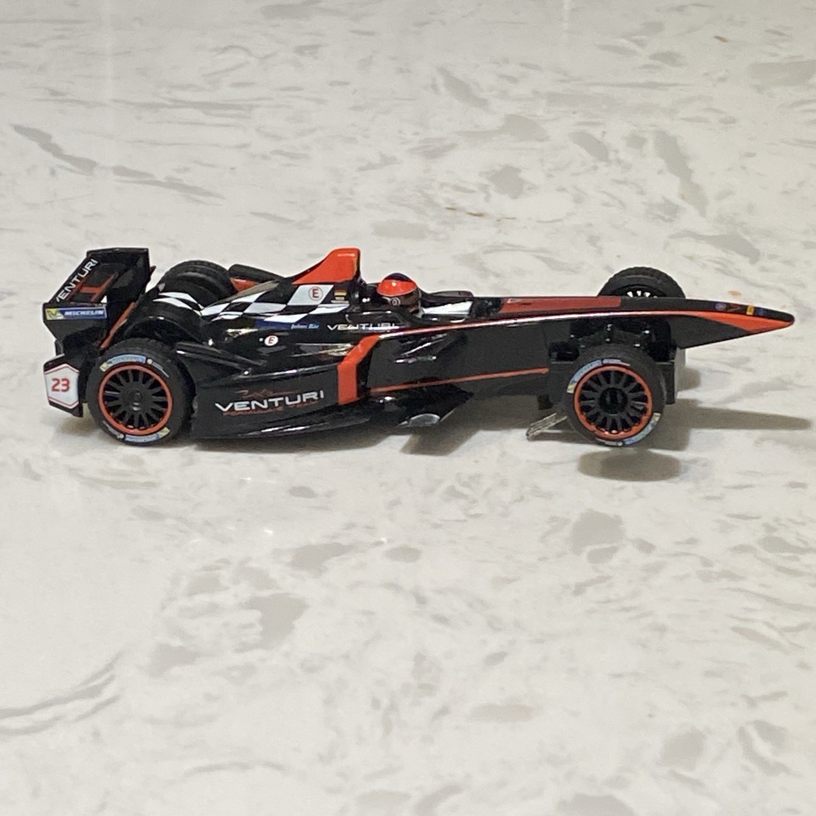 Picture 2 of 5