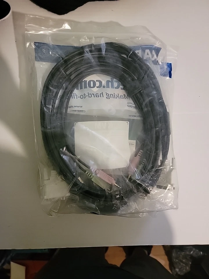 StarTech 6 ft 4-in-1 USB DVI KVM Switch Cable with Audio DVID4N1USB6. X4 Lot - Image 2 of 4