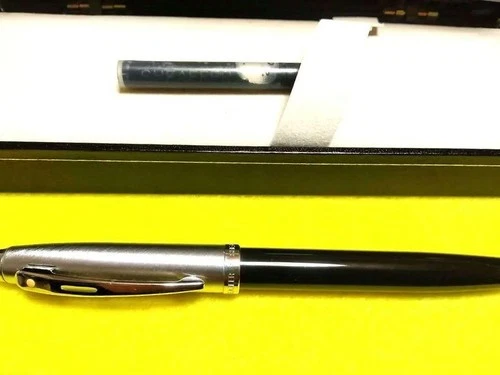 SHEAFFER  1 Million Fountain Pen Black Shaftproduct