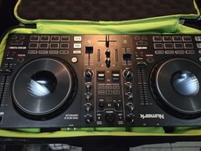 Numark Mixtrack Platinum FX 4-Deck Serato DJ ...