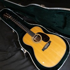 Acoustic Guitar Martin OOO-28 Standard 2024 Model Natural with Hard Case