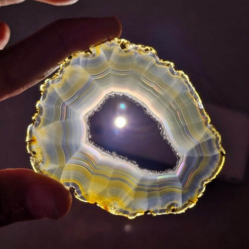 Fetta di Agata Iris Arcobaleno 90,55 Ct - Top Iridescente Indonesia Iris Agata Fetta - Foto 2 di 5