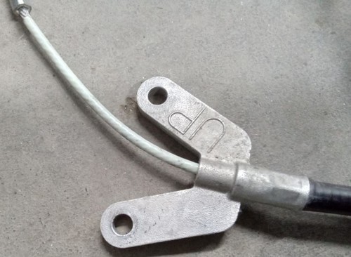 2005-2015 Tacoma Crew Cab Center Emergency Parking Brake Cable 46410-04040 - Foto 3 di 8