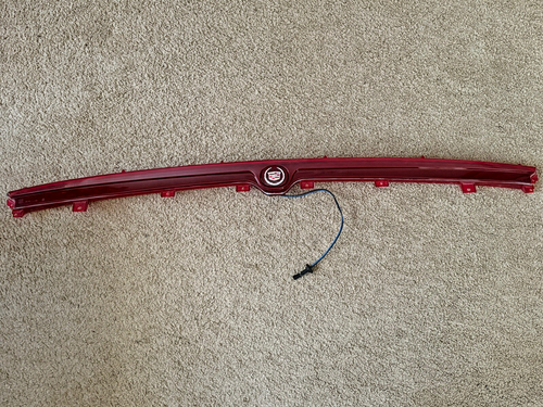 1998 -2004 CADILLAC SEVILLE 3RD THIRD BRAKE LIGHT STOP LAMP OEM TESTED 100%