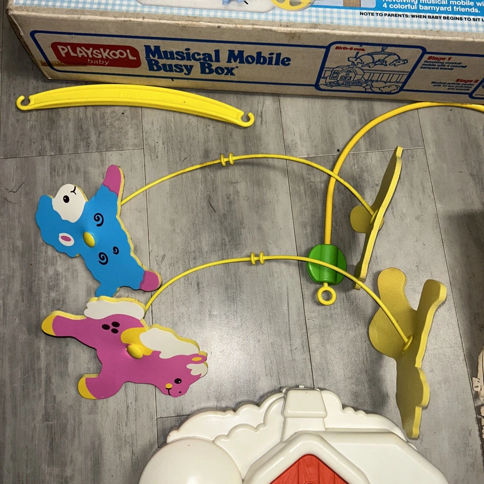 Playskool Musical Móvil Caja Ocupada Granja Guardería Cuna Juguete Dos Etapas con Caja Foto 3 de 4