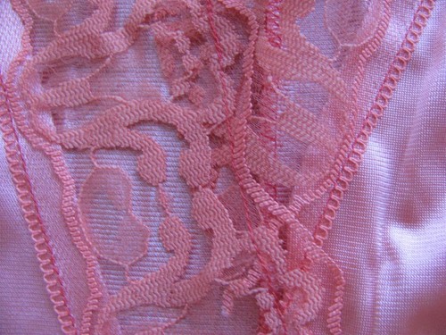 JUEGO VINTAGE DE 2 CAMISONES ROPA INTERIOR SIN CORDONES AÑOS 70 DAMAS MUJERES con ENCAJE - Imagen 11 de 12