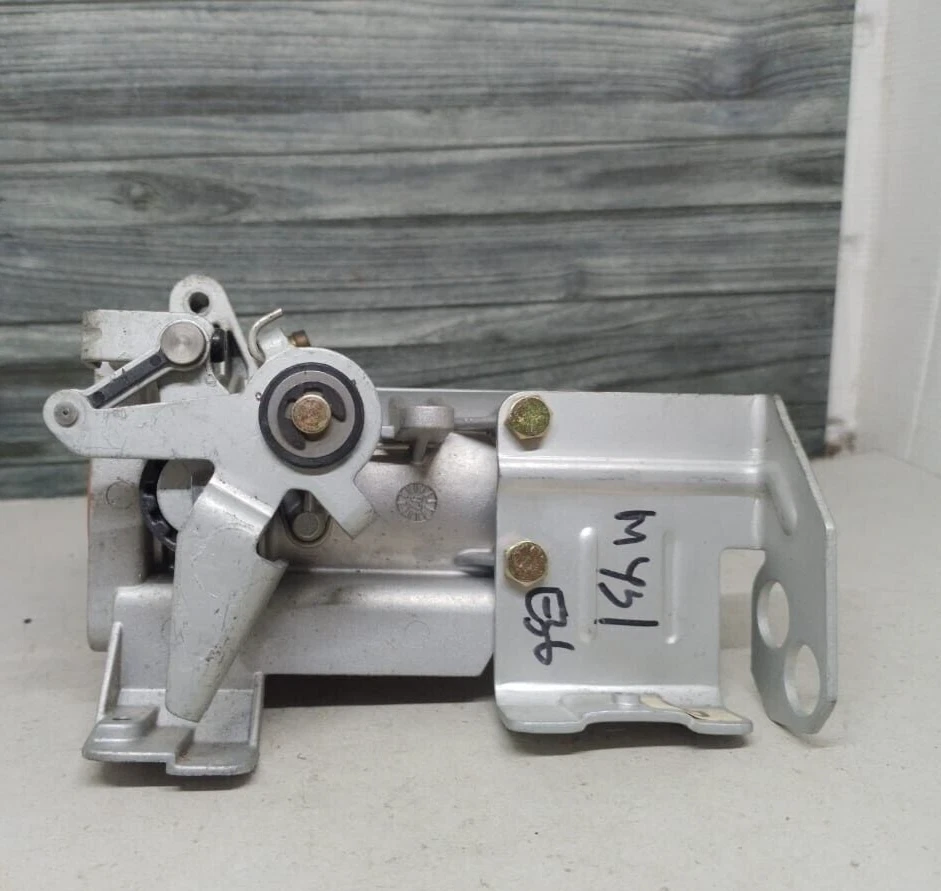 Genuine Bmw Throttle Connector 1247594 Bmw E36 316i M43 Vintage Parts NOS  - Image 3 of 4