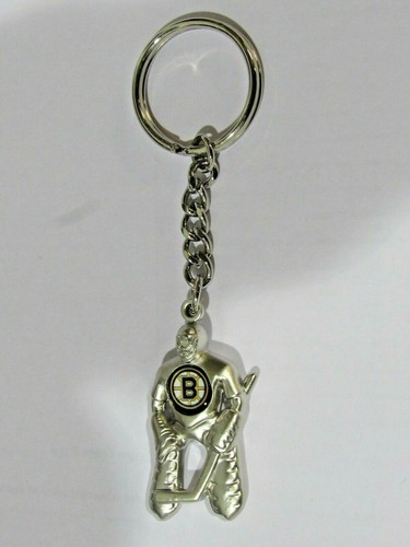 NHL Boston Bruins Hockeyspieler Schlüsselanhänger Logo auf Brust - Bild 1 von 4