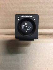 Landrover Discovery 2 Td5/V8 Mirror Swich Power Fold YUH100260PMA
