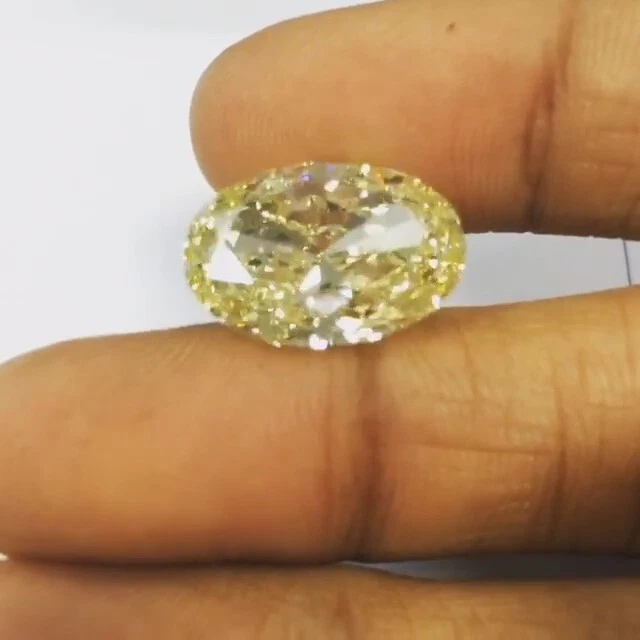 2 Ct fancy yellow color Oval Cut VVS1 Diamond Premium Quality Loose Gemstone 7x9 - Image 2 of 3