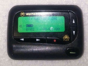 MOTOROLA-ADVISOR-ELITE-FLEX-PAGER-BEEPER-900MHZ-WITH-HOLSTER
