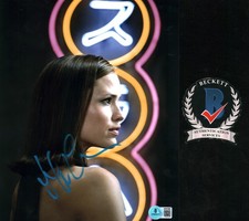 JENNIFER GARNER SIGNED ALIAS SYDNEY BRISTOW 8X10 PHOTO BECKETT BAS COA