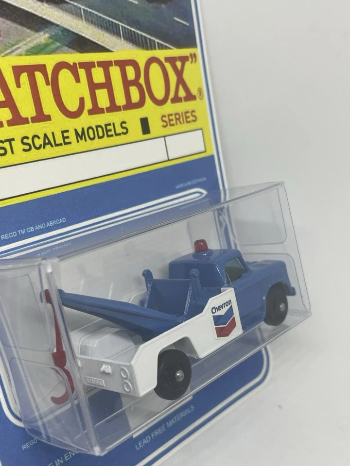 Matchbox Lesney #13 Custom Chevron Dodge Wreck Truck Blister Pack. - Image 3 of 4