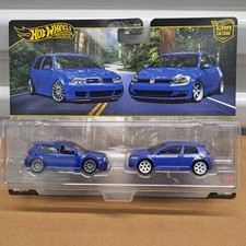 Hot Wheels Premium Car Culture Volkswagen Golf 2 Pack - 2004 Golf R32  MK7