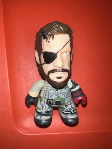Metal Gear Solid V - Venom Snake Titan Mini Figure
