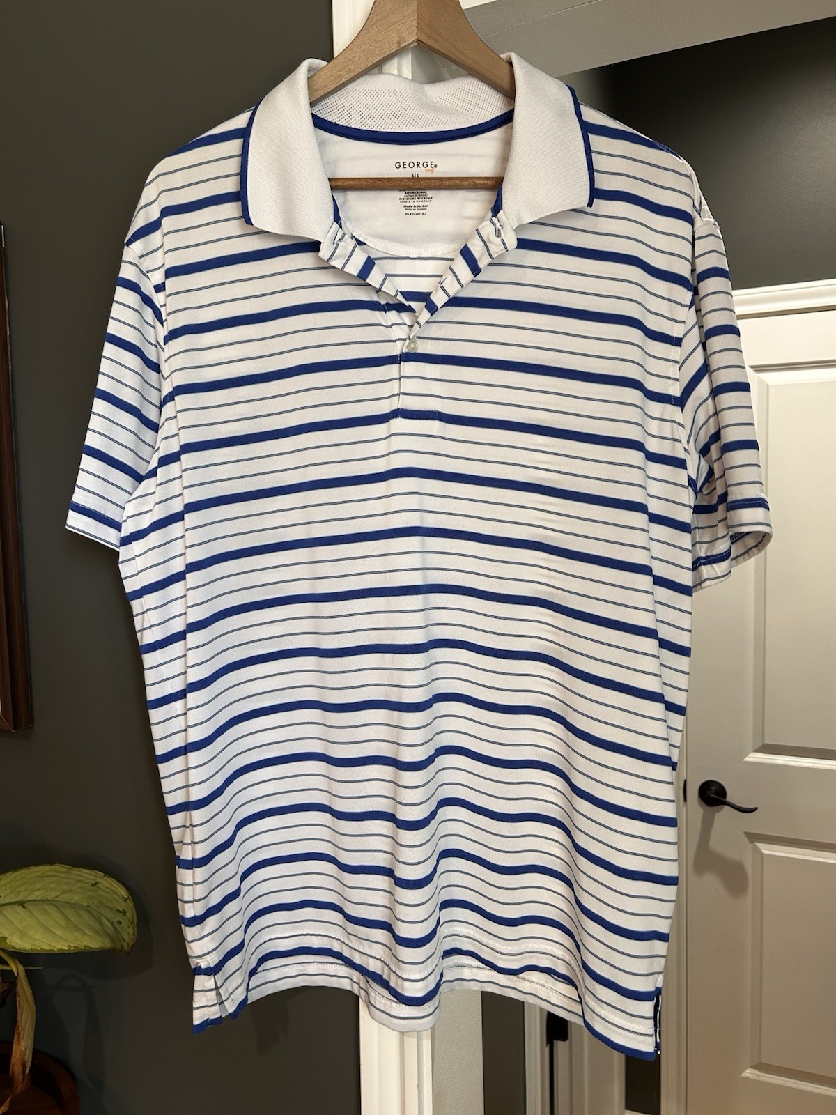 Picture 1 of 5