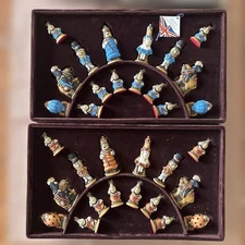 SAC Studio Anne Carlton Alice in Wonderland Hand Painted Chess Set w/ Board