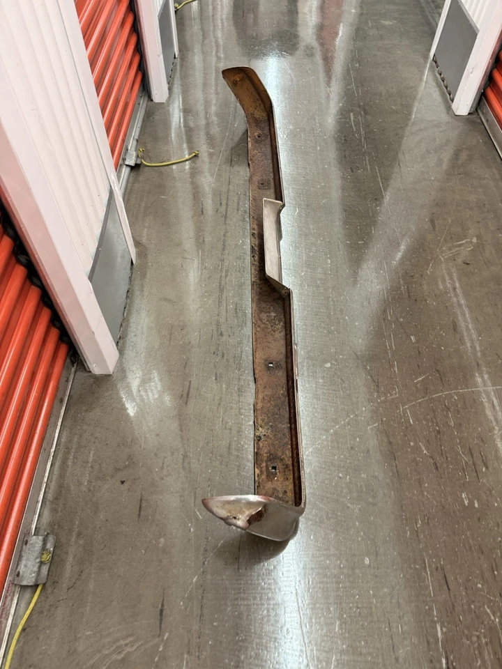 1963 道奇 Polara,440,330 后保险杠 — 第 3/4 张图片