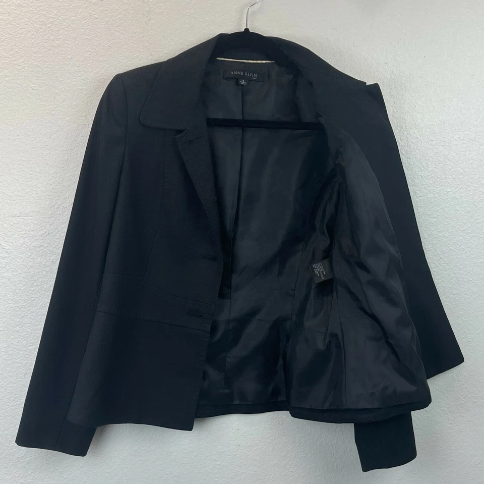 Костюм Anne Klein женский размер 6 блейзер куртка с воротником на трех пуговицах черный - Изображение 3 из 4