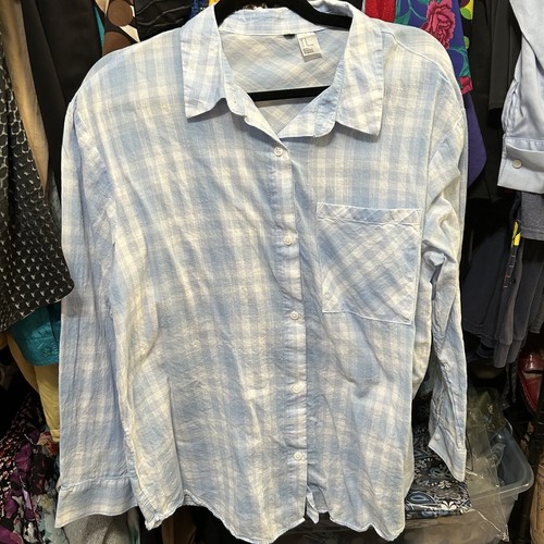 H&M Blue and White Plaid Button Up Shirt Size Medium - "Cathleen" - Picture 4 of 21