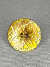 Antique Hand Carved Mother of Pearl Shell Button - 11/16” 