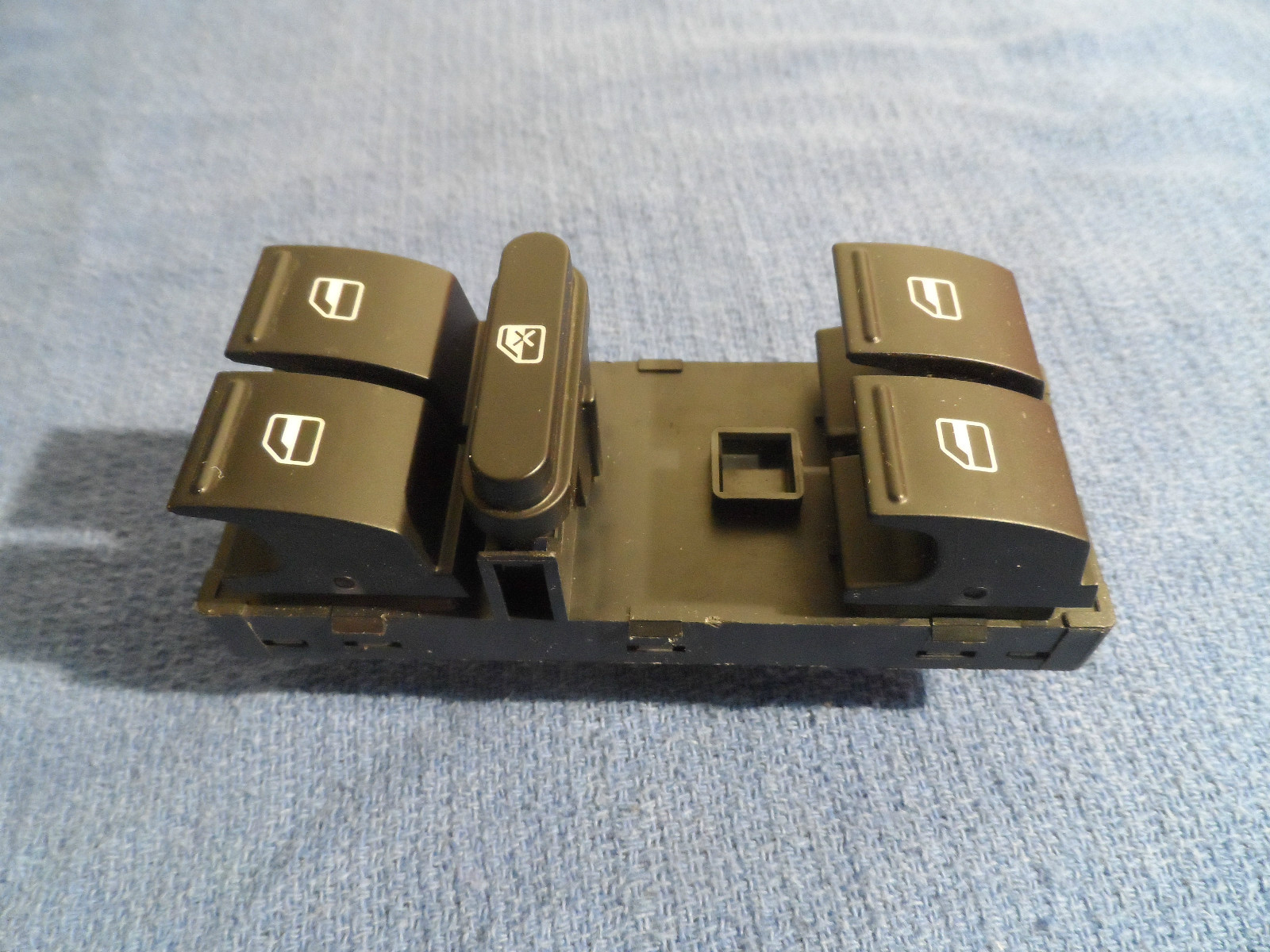 09 10 11 12 Volkswagen Cc used master window switch