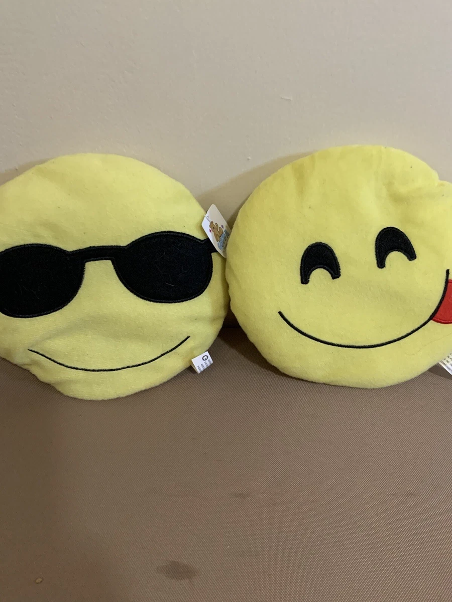 Small hotsell emoji pillows