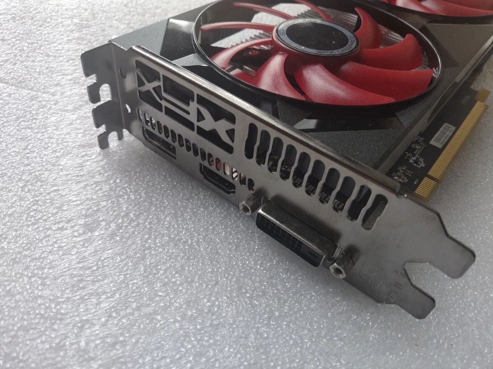 XFX AMD Radeon RX550 2GB GDDR5 PCI-E Graphics Video Card DVI HDMI DisplayPort - Image 4 of 4