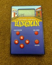 2003 Hasbro HANGMAN Electronic Handheld Credit Card Game - Palm Size Word Game