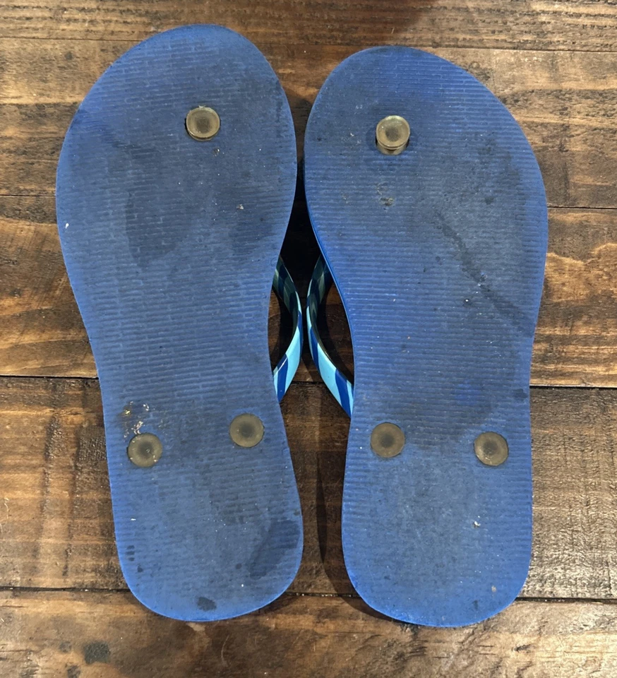 Tanga chanclas Vera Bradley para mujer estampado de tortugas marinas correa a rayas azul talla 5-6 Foto 4 de 4