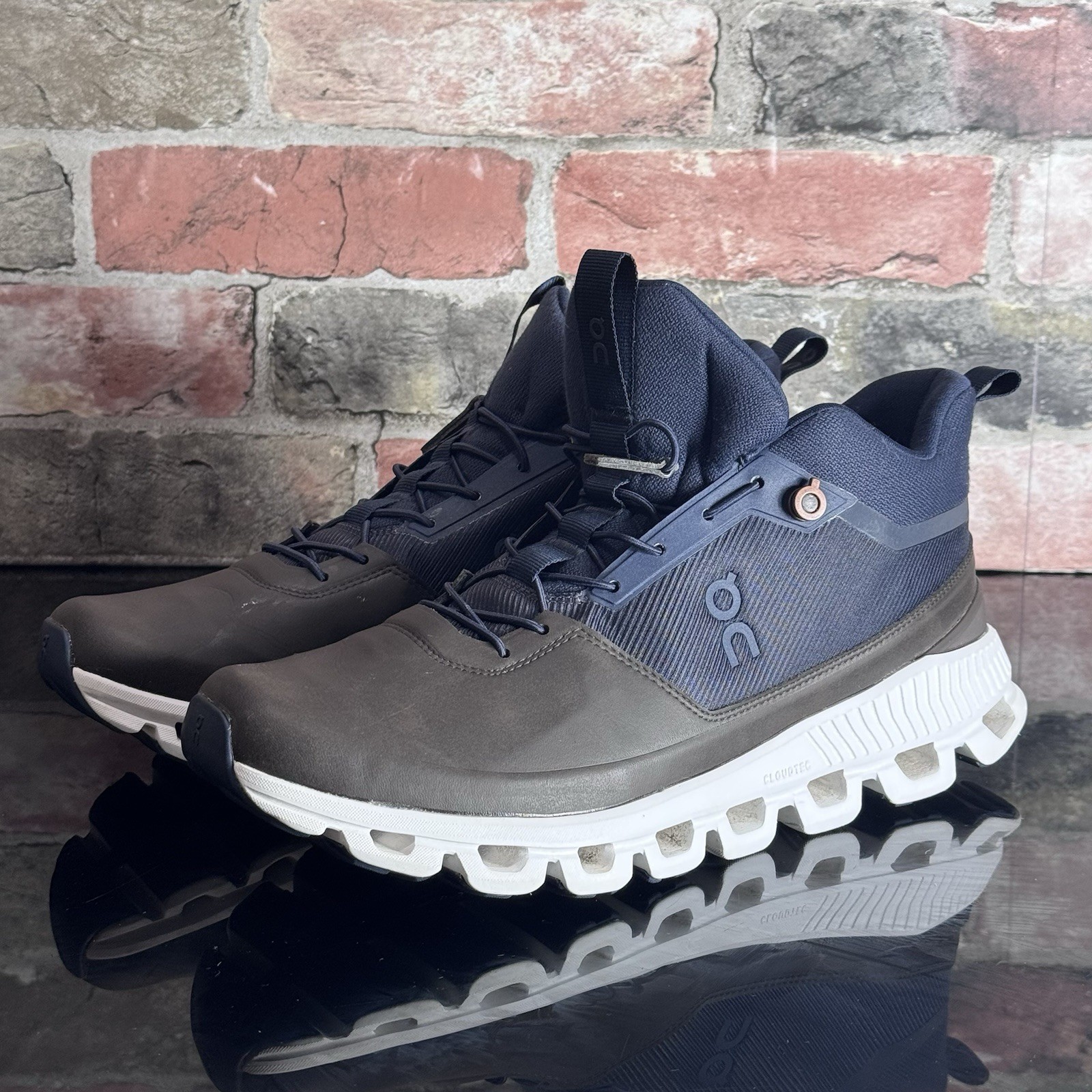On Cloud Men's 11 Hi Waterproof Sneakers Trail Running Shoes Fir/Umber Eur 45 image 2
