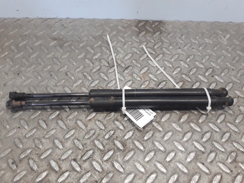 STOSSDÄMPFER FÜR KOFFERRAUM / TÜR HECKKLAPPENDÄMPFER FÜR BMW SERIE 1 COU 9909189