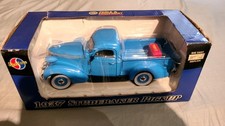 NAPA 1937 Studebaker Pickup Diecast 1:24 NIB