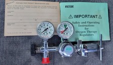 VICTOR MEDICAL HMG-8SY OXYGEN REGULATOR 0-15 LPM DUAL GAUGE YOKE        