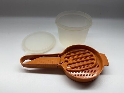 Tupperware Orange Sift-It Sifter Flour Powder Sugar Baking #1689-11