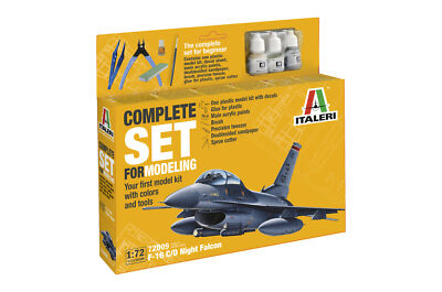 ITALERI Jagdflugzeug F-16 C/D Night Falcon 1:72 Modellbausatz 510072009