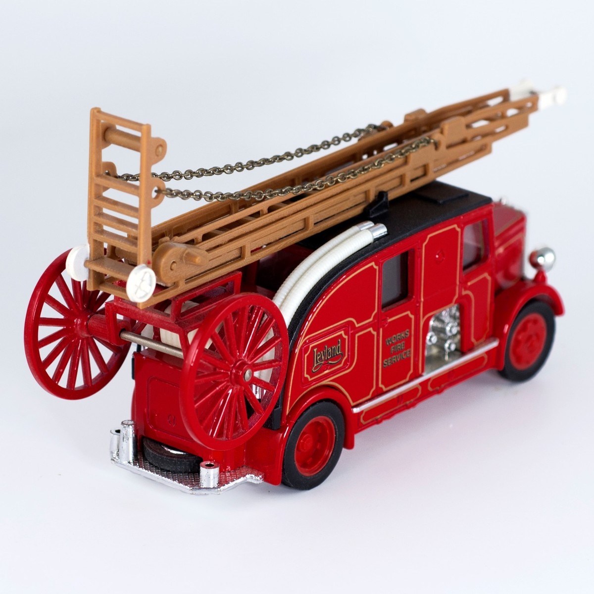 Matchbox Yesteryear 1936 Leyland Cub Fire Engine FK-7 Special