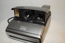 Polaroid One, lomography,uses 600 Impossible film, fantastic plastic, silver pod